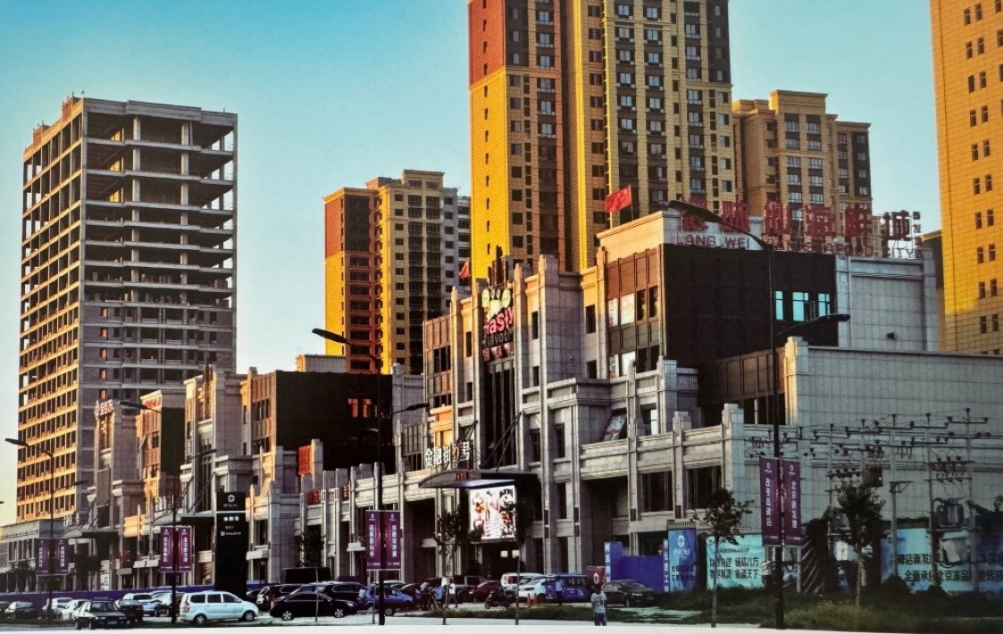 高碑店现代城市街景照片